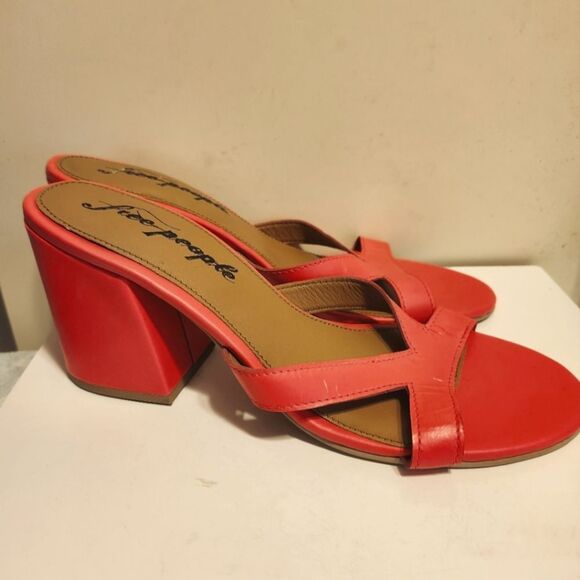Brand New Free People "Charlie" Neon Pink Leather Slide Sandals Sz.9/39 Ret $128 - Picture 3 of 6